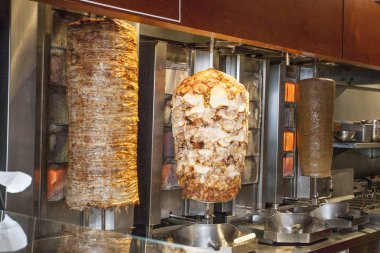 Atina, Yunanistan'ın merkezinde Shawarma ve falafel mağazası
