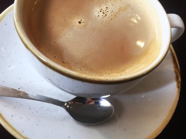 Masada sütlü kahve ile americano fincan