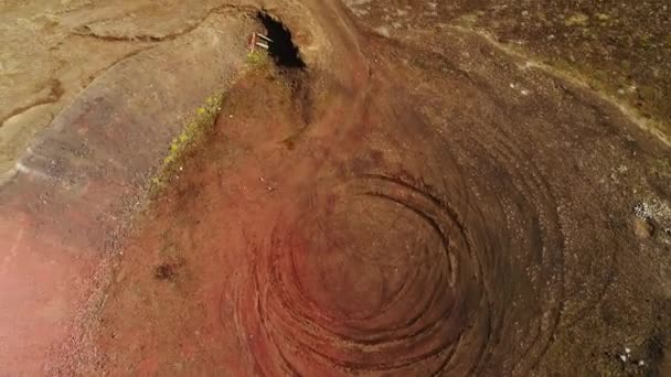 Landscaper Της Κόκκινης Γης Της Ισλανδίας Ηφαιστειακή Drone Βίντεο — Αρχείο Βίντεο