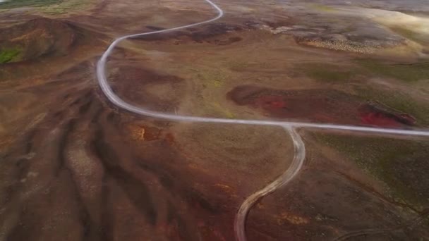 Krajobraz Czerwonej Ziemi Islandii Wulkaniczne Drone Video — Wideo stockowe