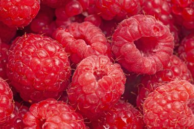 Parlak vitaminli ahududu yakın plan.