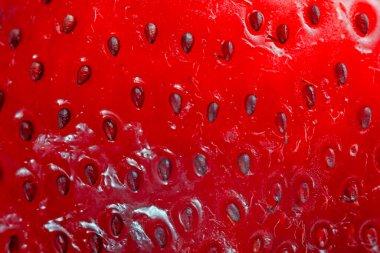 Parlak kırmızı sulu çilek yakın plan