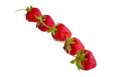 Parlak kırmızı vitaminli çilek, izole edilmiş.