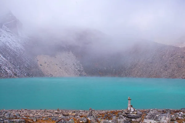 Τοπίο Λίμνη Gokyo Καταπληκτικά Γαλάζια Νερά Νεπάλ — Φωτογραφία Αρχείου