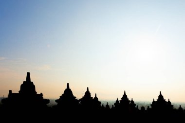 Erly sabahında Borobudur Tapınağı, Java Adası, Endonezya