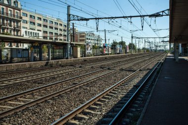 Paris, Fransa, 5 Ekim 2016 - Invalides hattındaki bir Fransız tren istasyonu Paris 'in 15.