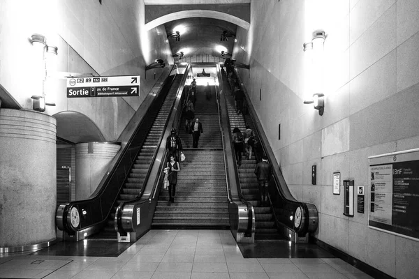 Paris França Outubro 2016 Interior Estação Bibliotheque Francois Mitterrand Rer — Fotografia de Stock