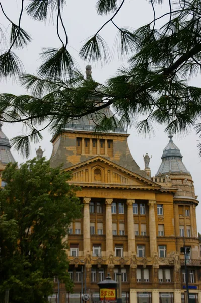 Edifícios Históricos Dia Ensolarado Centro Budapeste Hungria — Fotografia de Stock