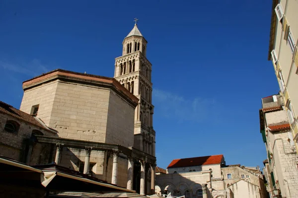 Historyczne Budynki Diocleziano Downtown Split Chorwacja Morzu Adriatc — Zdjęcie stockowe