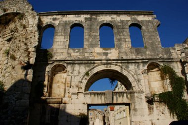 Diocleziano Split şehir merkezinde, Hırvatistan Adriatc Denizi, tarihi binalar