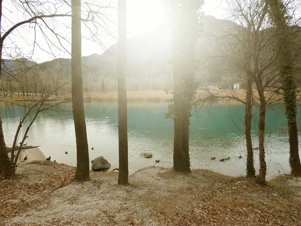 Friuli的3个城镇湖或Cavazzo湖 — 图库照片