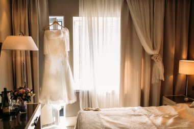 Gelinlikle Oda gelin için hazır