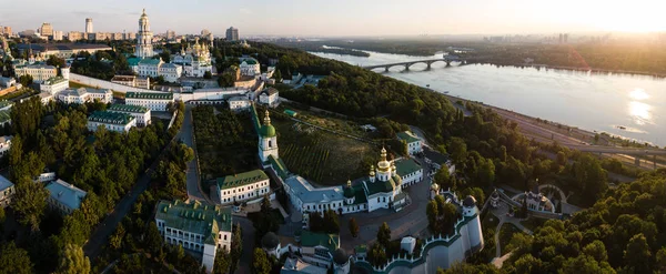 Översta Panorama Flygfoto Över Kiev Pechersk Lavra Kyrkor Kullarna Från — Stockfoto