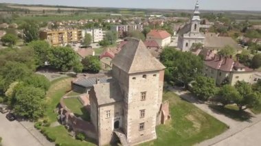 Simontornya Ortaçağ Kalesi, Macaristan Hava dron görünümüne