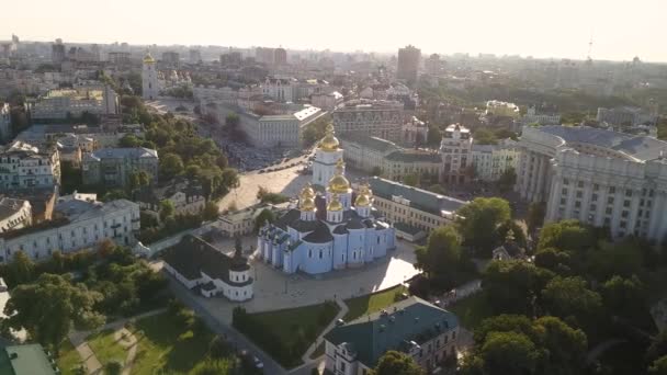 Aerial View Saint Michael Golden Domed Cathedral Center Kyiv Functioning — Stock Video