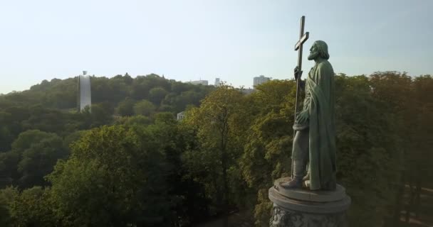 Veduta Aerea Alla Statua San Volodymyr Nel Parco Cittadino Volodymyrska — Video Stock