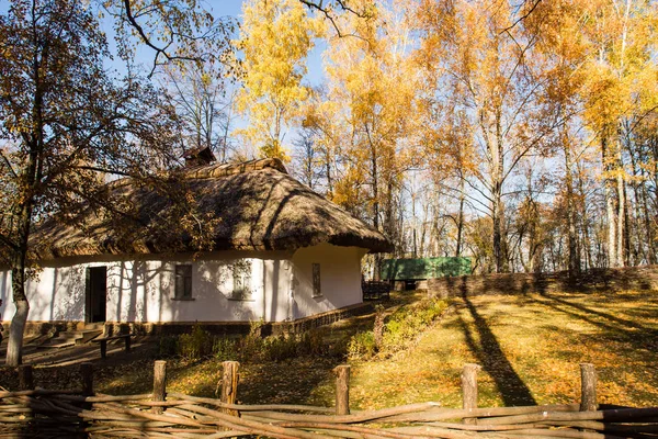 Pereyaslav Khmelnitsky Ukraine October 2015 Ancient Clay House Pereyaslav Khmelnitsky — Stock Photo, Image