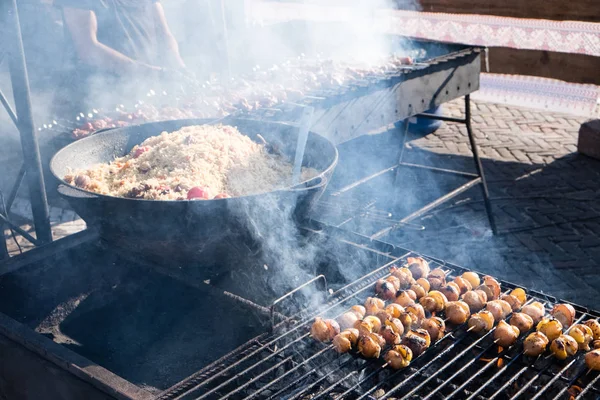 Pilaf Papas Parrilla Festival Comida Callejera —  Fotos de Stock