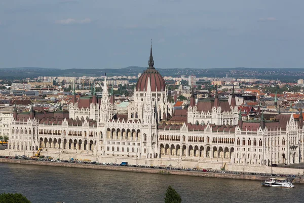 Budapester Parlamentsgebäude Bei Sonnenuntergang Goldene Zeit Mit Blau Und Donau — Stockfoto