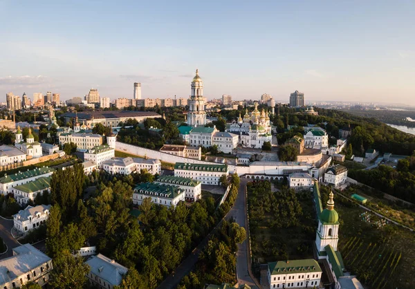 Spektakulära Antenn Panoramautsikt Över Kiev Pechersk Lavra Kyrkor Och Kloster — Stockfoto