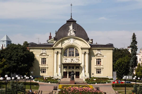 Tjernivtsi Ukraina Juli 2009 Opera Theater Staden Chernovtsy Vackra Byggnader — Stockfoto