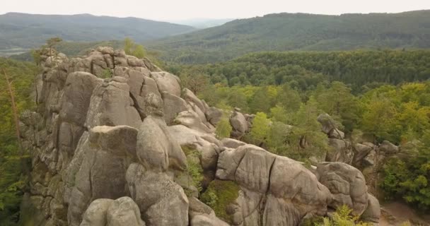 Vue Aérienne Dovbush Rocks Bubnyshche Lieu Légendaire Ancien Monastère Grottes — Video