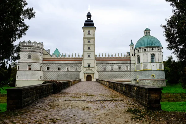 폴란드, 크 라 시 진에서 끄라 비 궁전의 조감도 — 스톡 사진
