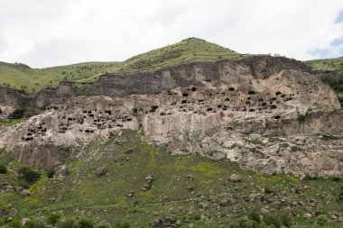 Vardzia Erusheti Mountai kazılan bir mağara Manastırı sitesidir
