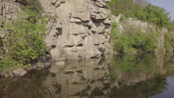 Flygfoto Till Buky Canyon Floden Hirskyi Tikich Tjerkassy Regionen Ukraina — Stockvideo