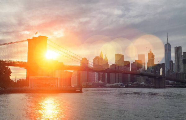 Beautiful sunset over a Brooklyn Bridge in New York City.
