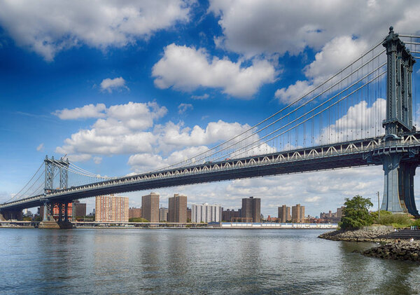 View of Manhattan Bridge from the Brooklyn Bridge Park.