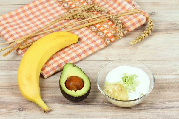 Ingredients Easy Homemade Facial Mask — Stock Photo, Image