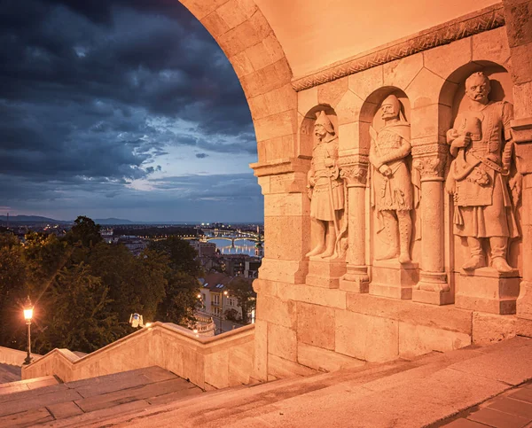 Bastionul Pescarilor Vechi Noaptea Budapesta Ungaria — Fotografie, imagine de stoc