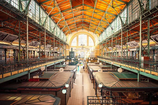 Budapest Hungría Septiembre 2020 Interior Del Market Hall Hold Utca — Foto de Stock