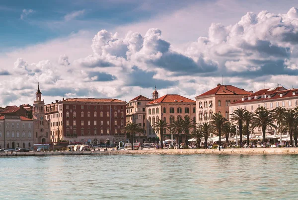 Split Chorwacja Maja 2018 Port Riva Jego Zabytkowej Architektury — Zdjęcie stockowe