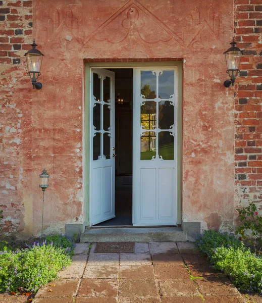 Garden Entrance Old Brick Country House — Stock Photo, Image