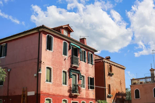 Historisk arkitektur i Venedig, Italien — Stockfoto