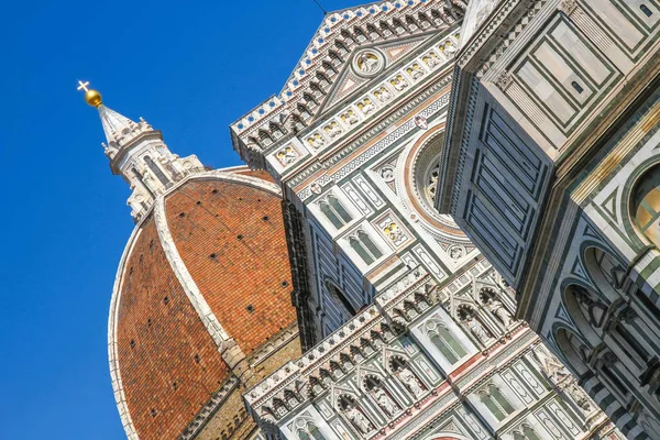 Vue sur la cathédrale Santa Maria de Florence — Photo