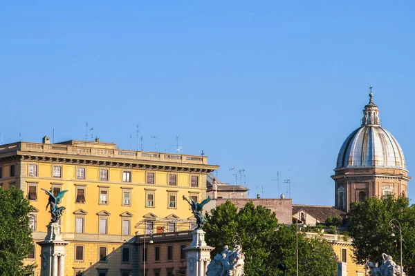 Rome, イタリアの歴史ある教会 — ストック写真