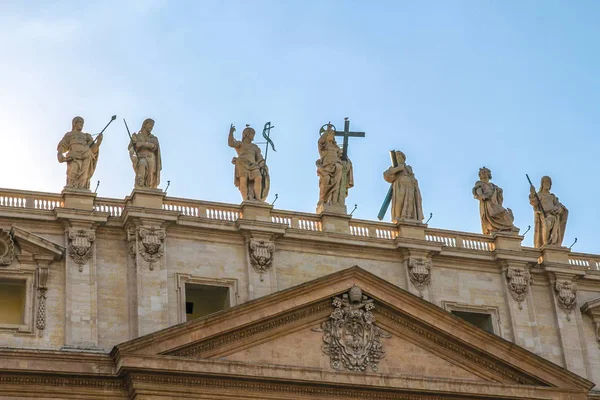 Detalles de la Plaza de San Pedro en Roma —  Fotos de Stock