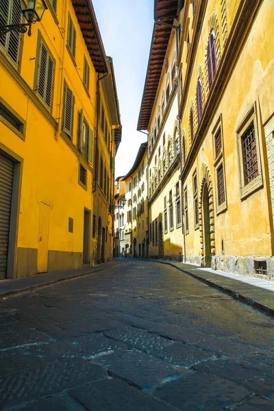 Historic architecture of Florence on a sunny day — Stock Photo, Image