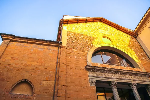 Architettura storica di Firenze in una giornata di sole — Foto Stock