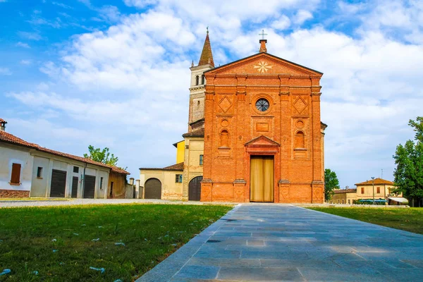 Historiska kyrkan i Italien — Stockfoto