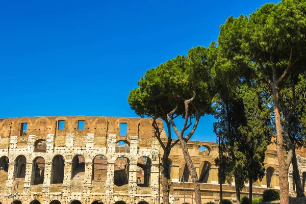 View on the Colosseum in Rome — Stock Photo, Image