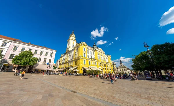 Zobacz w centrum zabytkowego miasta w Pecs, Węgry. — Zdjęcie stockowe