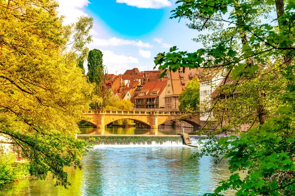 Vista de la arquitectura histórica en Nuremberg, Alemania — Foto de Stock