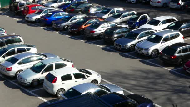 Vista Aérea Del Aparcamiento Lleno Coches — Vídeos de Stock