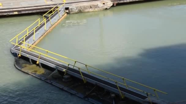 Cerraduras Dobles Miraflores Locks Canal Panamá Panamá Cámara Está Una — Vídeo de stock