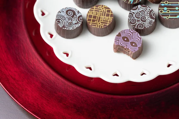 Caramelo Chocolate Fino Artesanal Plato Servir Con Diseño Corazón — Foto de Stock