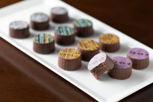 Caramelo Chocolate Fino Artesanal Plato Servir — Foto de Stock